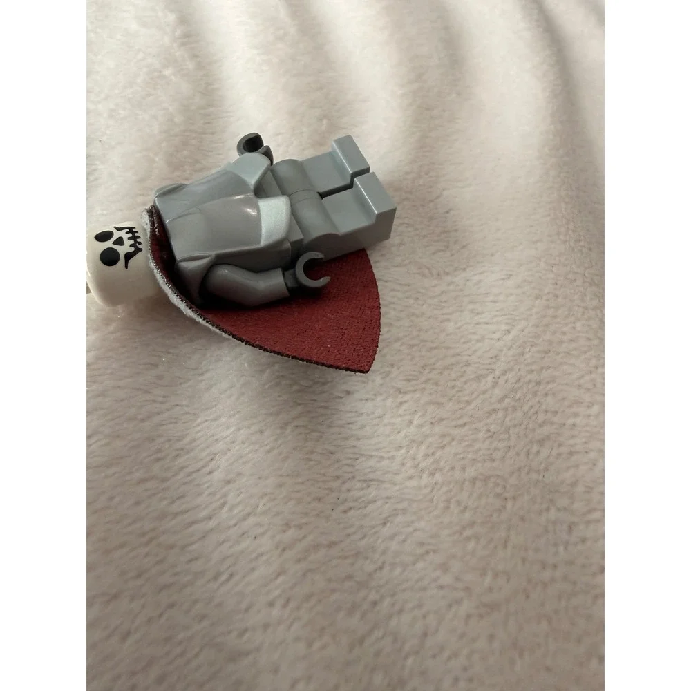 LEGO Castle Skeleton Knight Minifigure with Armor and Dark Red Cape